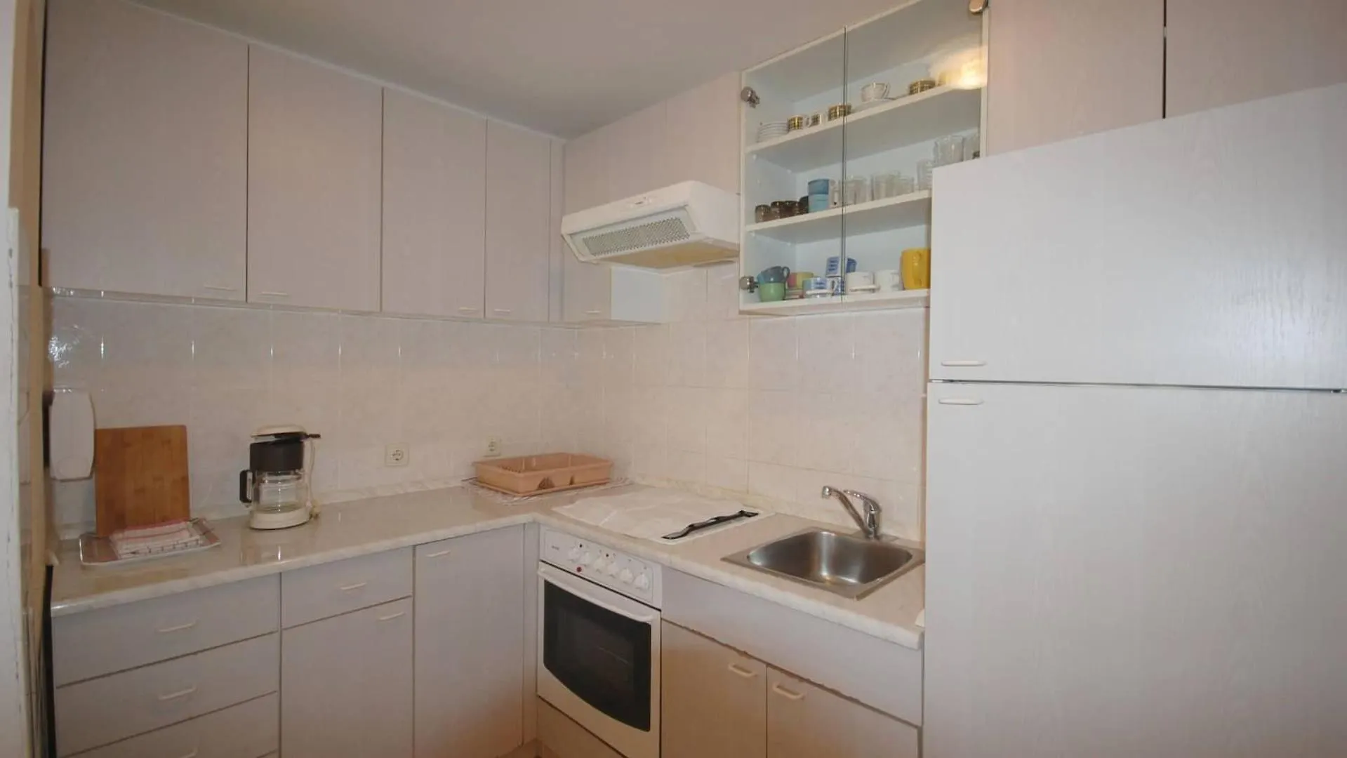 Apartments With A Parking Space Njivice, Krk - 21856 Njivice